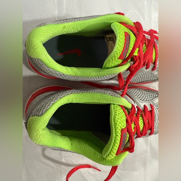 Nike Dual Fusion Running Shoes Silver Red Volt Women’s Size 8 - Picture 8 of 12